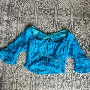 URBAN OUTFITTERS LACE TOP